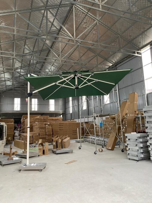 Ô dù lệch tâm vuông 2m5x2m5 màu xanh