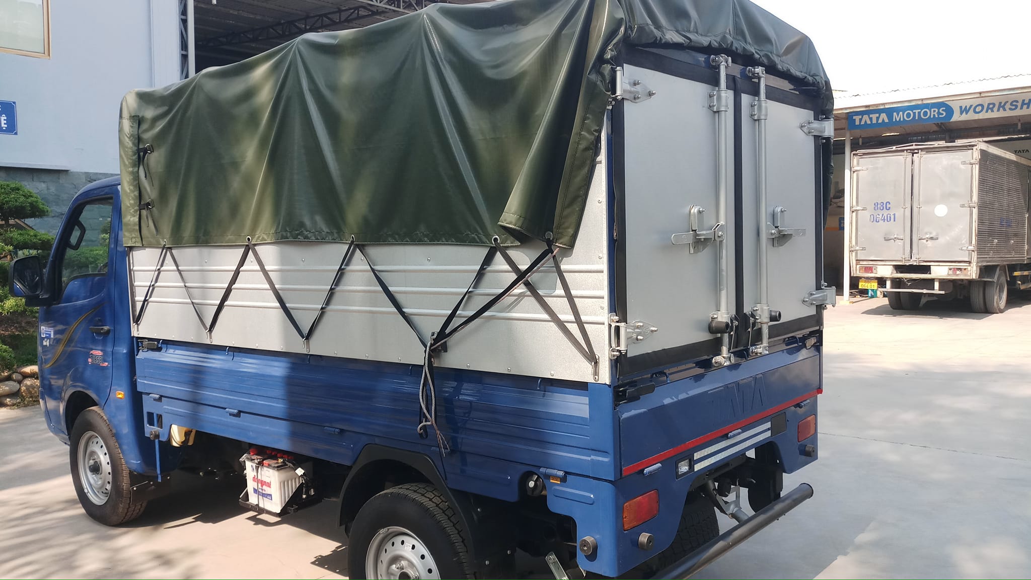 May bạt trùm thùng xe tải tại Hà Nội