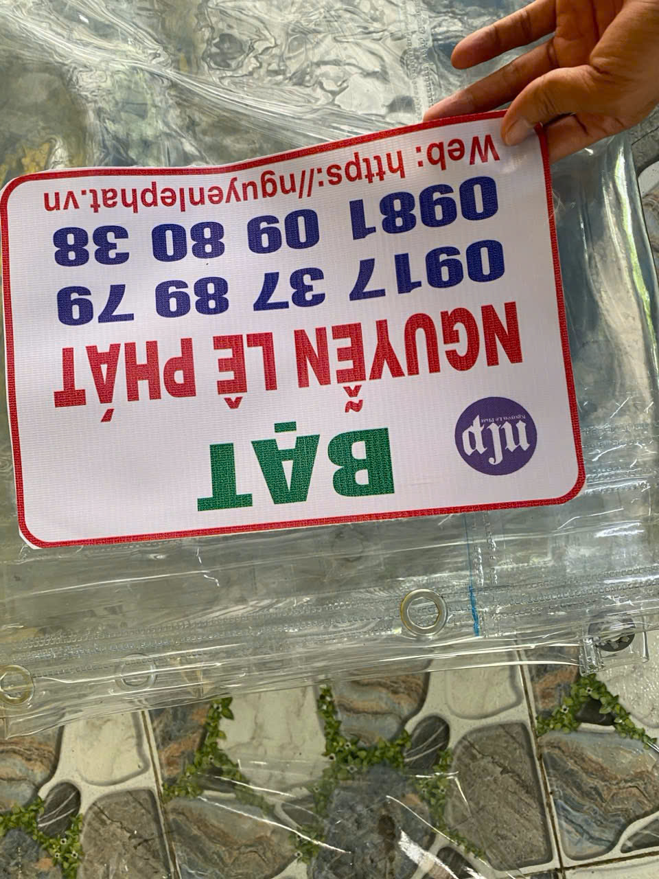 Để giữ cho tấm bạt nhựa trong suốt luôn phẳng đẹp, sáng bóng như mới trong suốt quá trình sử dụng, bạn nên lưu ý các quy tắc bảo quản Để giữ cho tấm bạt nhựa trong suốt luôn phẳng đẹp, sáng bóng như mới trong suốt quá trình sử dụng, bạn nên lưu ý các quy tắc bảo quản