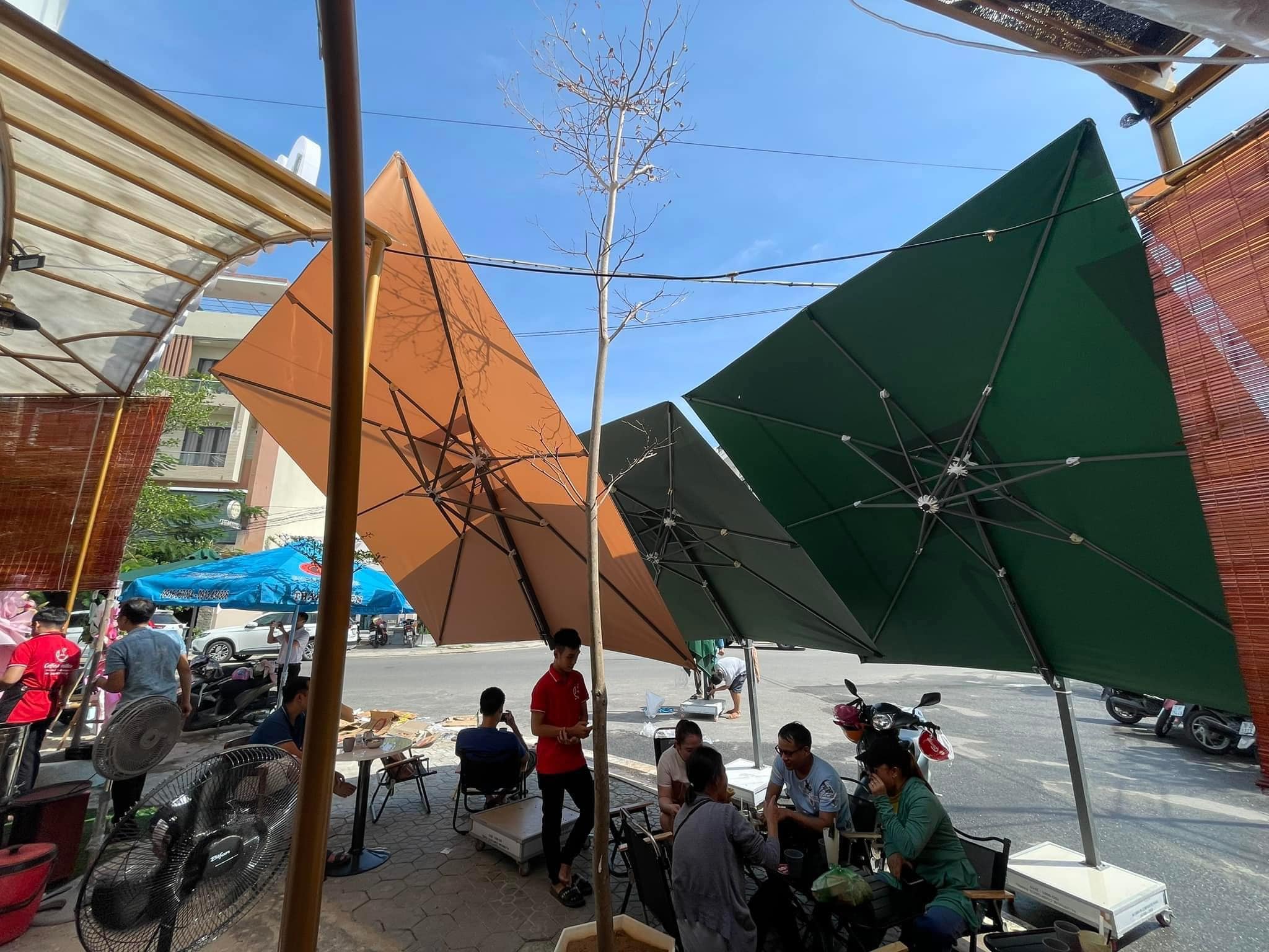 Dù che nắng ngoài trời tại Nghệ An Dù che nắng ngoài trời tại Nghệ An