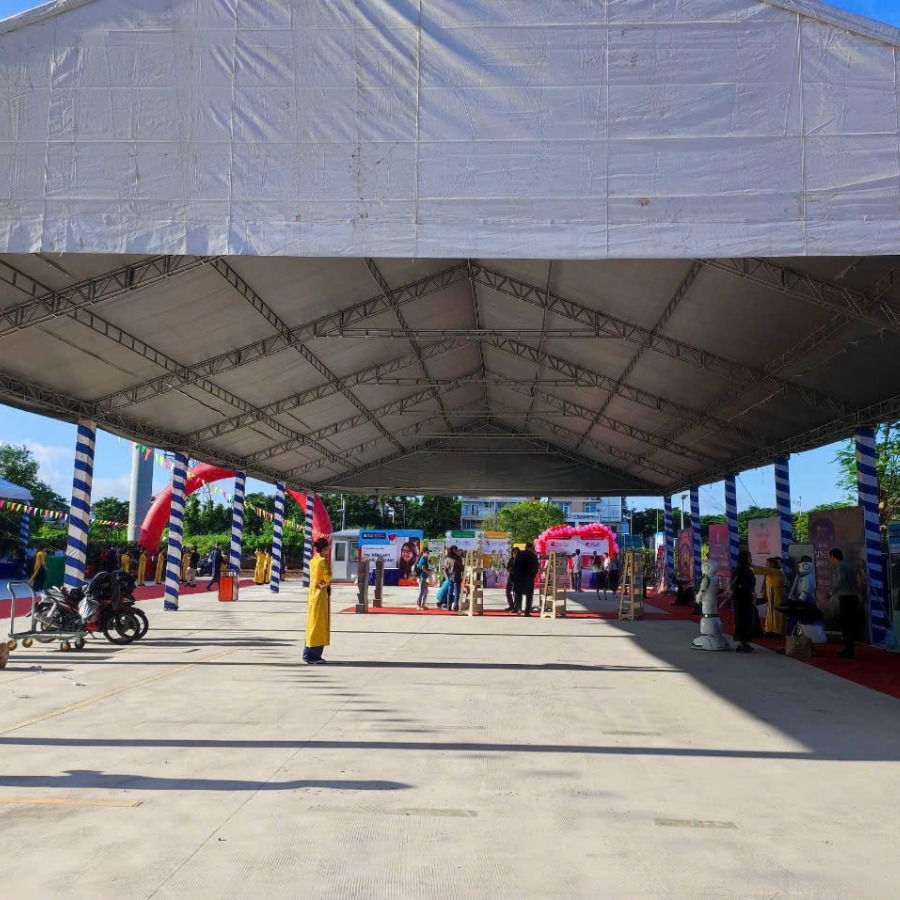 Nhà bạt mái vòm Nhà bạt mái vòm