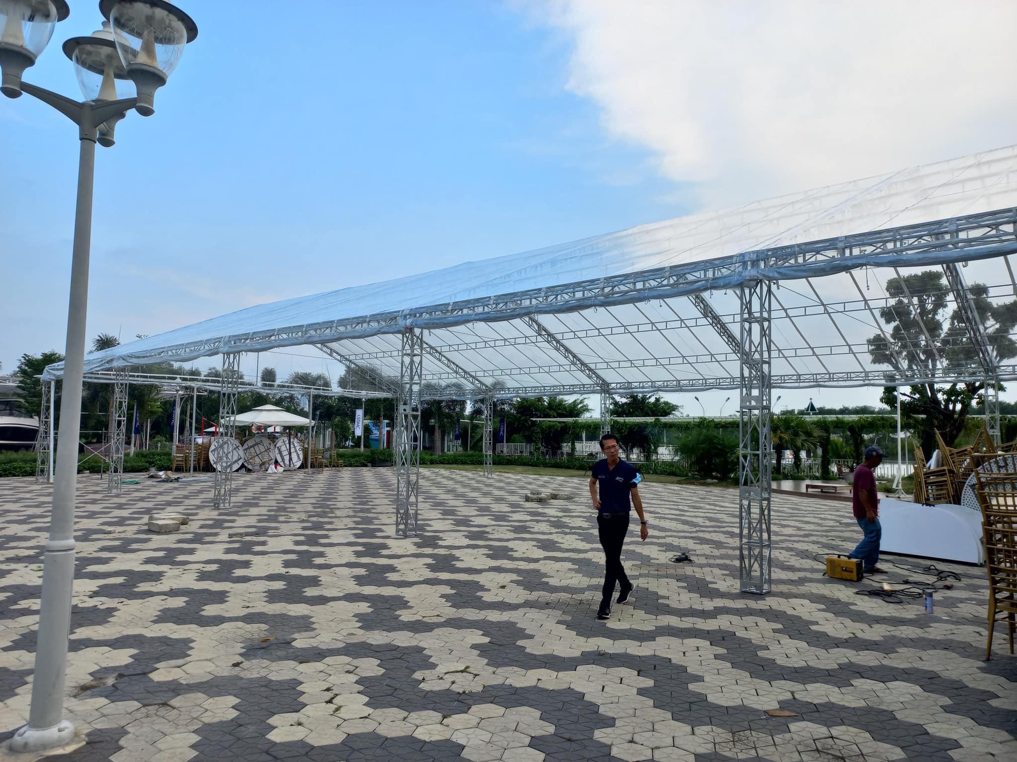 Nhà bạt không gian khung truss nhôm Nhà bạt không gian khung truss nhôm