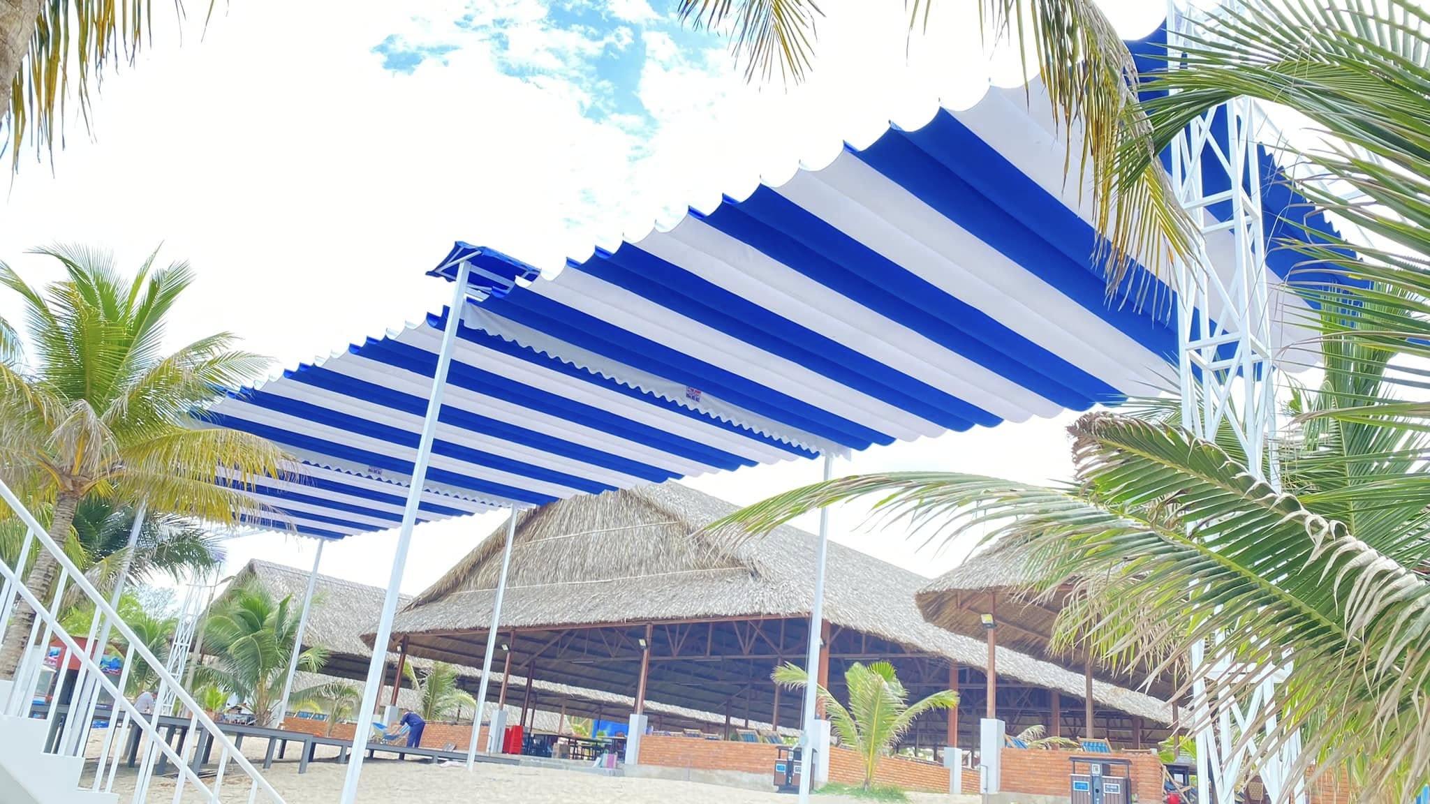 Bạt mái xếp lượn sóng ở Long Khánh