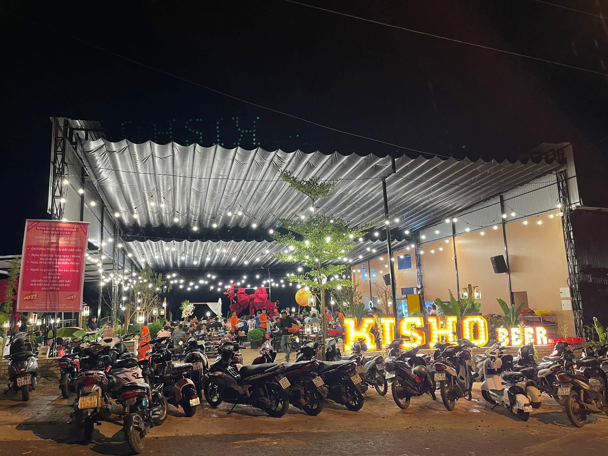 Bạt che nắng mái che ngoài trời ở Trảng Bom Bạt che nắng mái che ngoài trời ở Trảng Bom