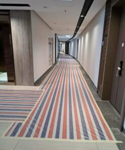 Bạt dứa kẻ sọc che bụi công trình xây dựng