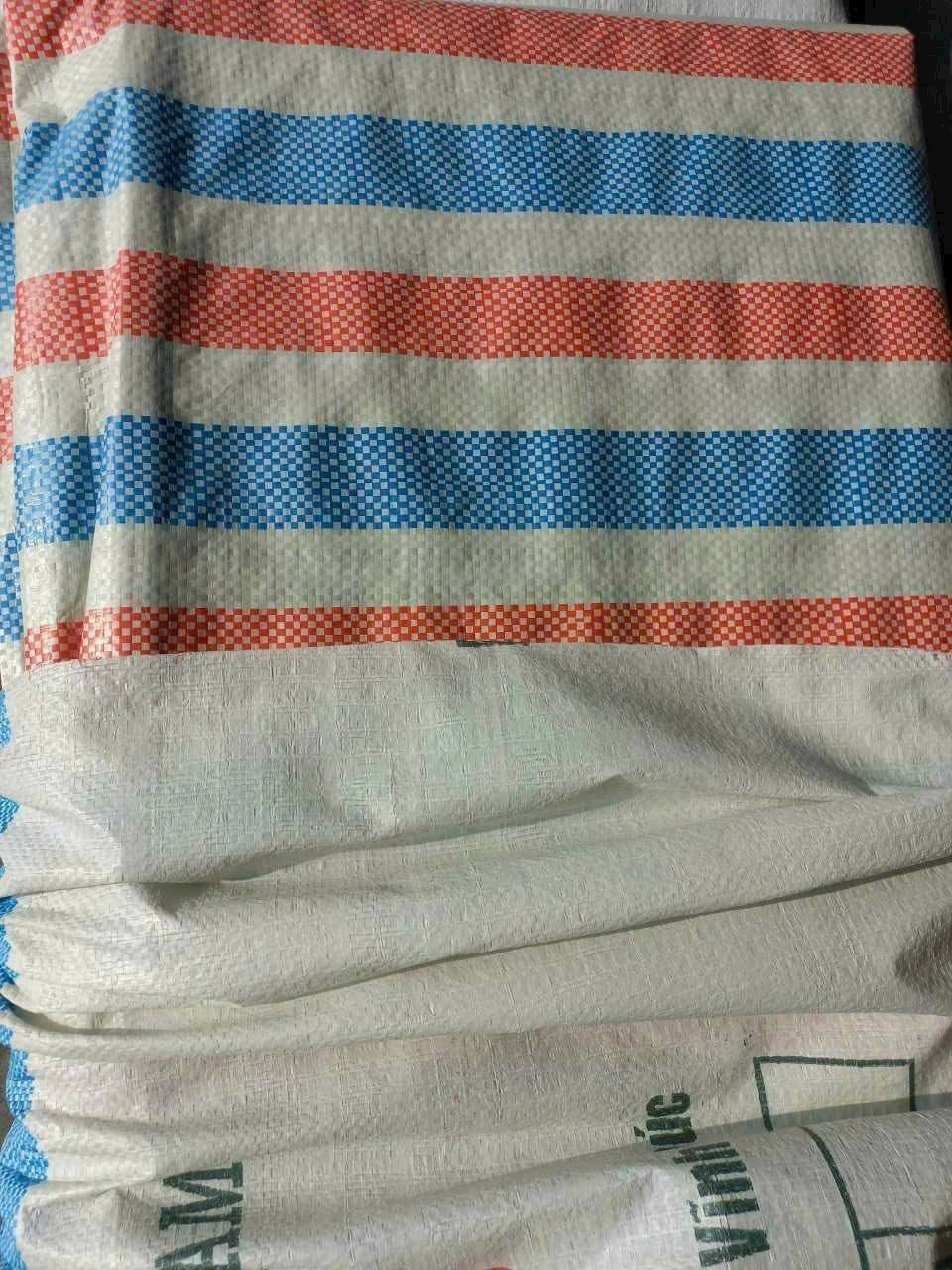 Xưởng cung cấp bạt dứa kẻ sọc giá rẻ toàn quốc Xưởng cung cấp bạt dứa kẻ sọc giá rẻ toàn quốc