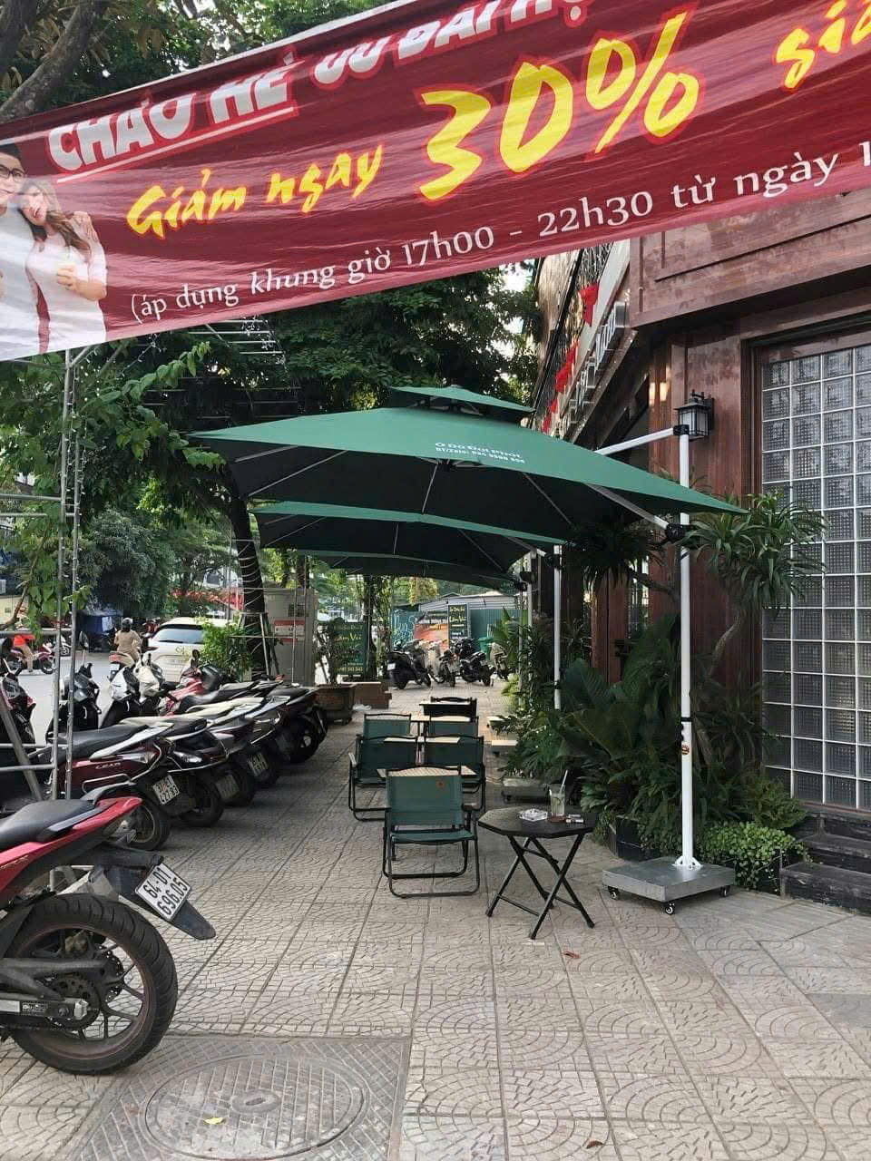 Ô dù che nắng ngoài trời ở Đan Phượng Hà Nội